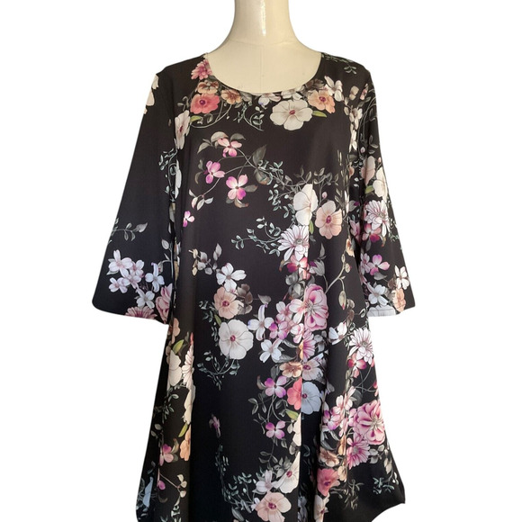 Bryn Walker Women's Medium Floral Asymmetrical Hem Tunic Dress Black Pink New - Picture 8 of 8